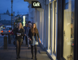 This is Jonas Schneider