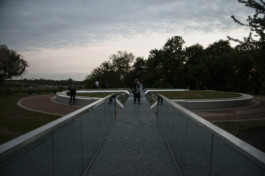 This is Jonas Schneider